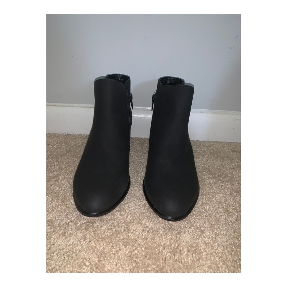 black booties